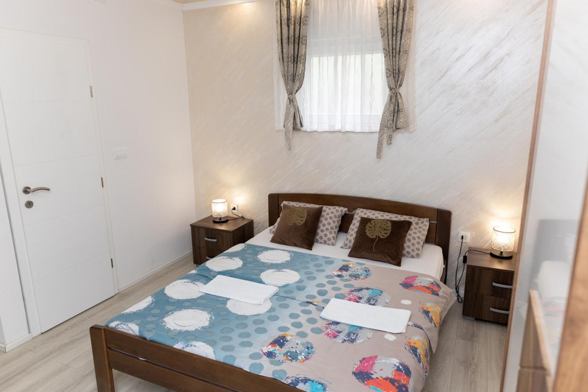 Apartment Hm *