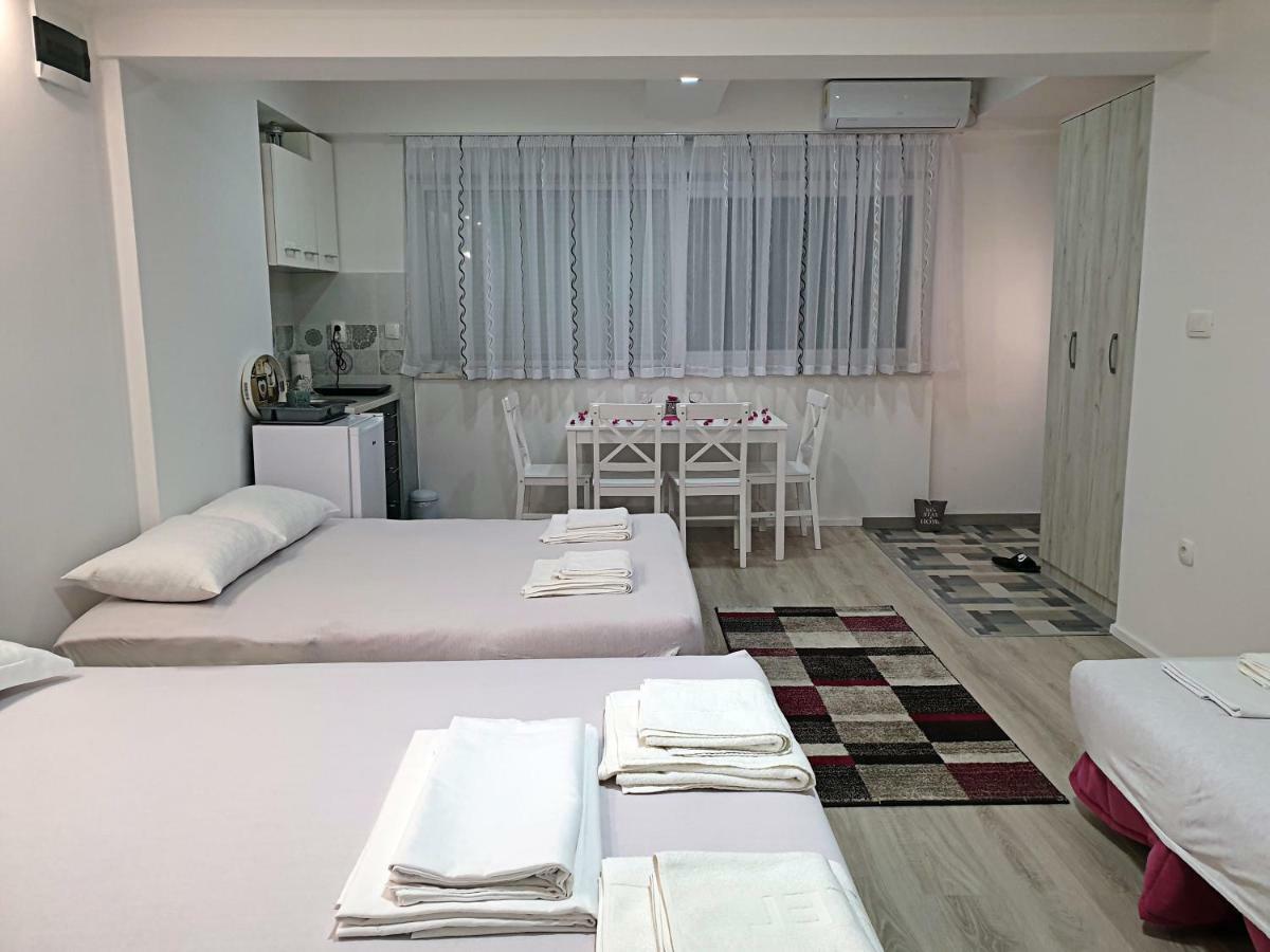 Hm Apartman *